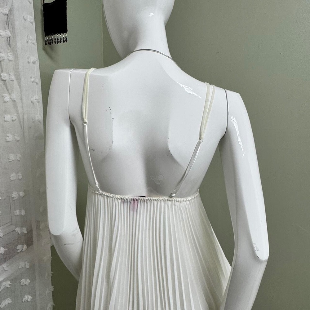 Betsey Johnson White Pleated Lace‎ Babydoll Lingerie – Size Small - Picture 3 of 6